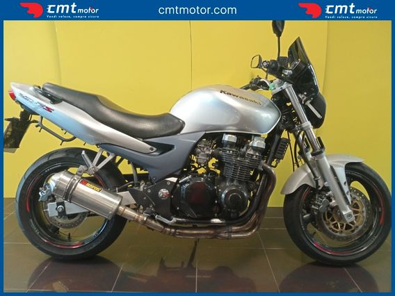 Kawasaki ZR 7S - 2002