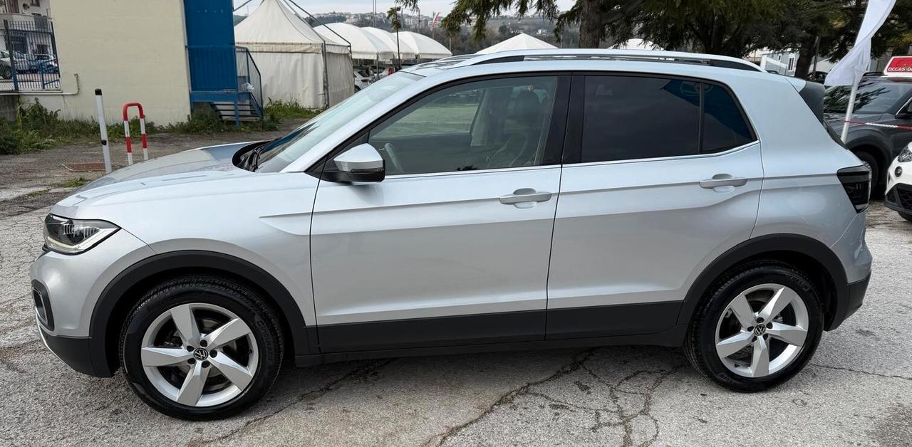 Volkswagen T-Cross 1.0 TSI 110 CV Sport