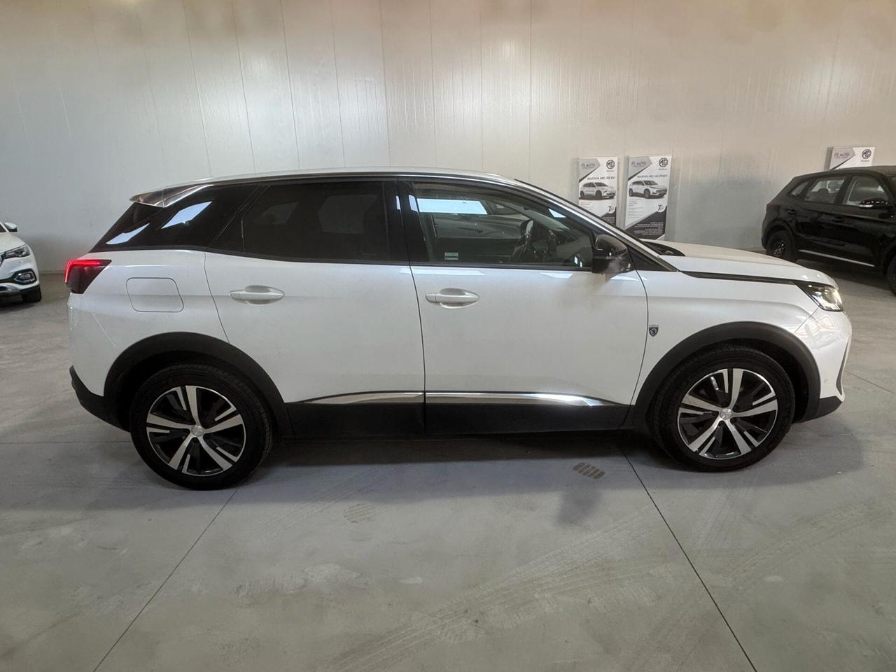Peugeot 3008 BlueHDi 130 S&S Active Pack 2022 - PARI AL NUOVO
