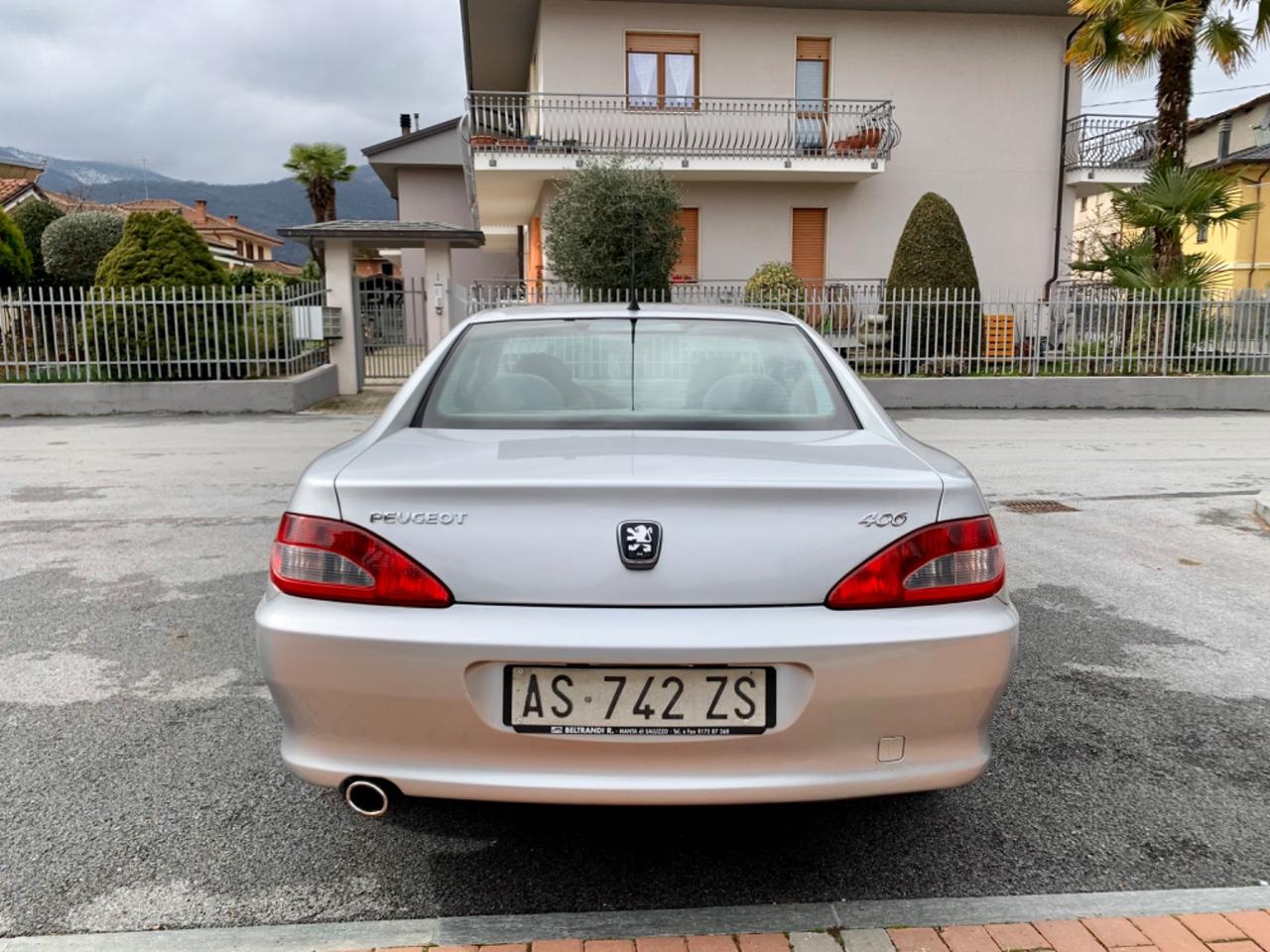 Peugeot 406 2.0i 16V Coupé