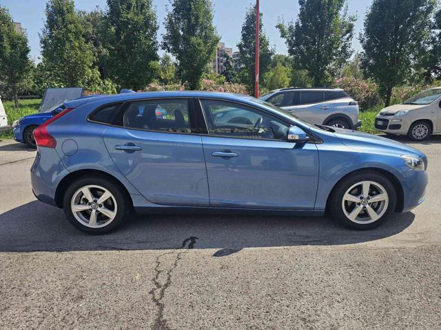 VOLVO V40 D2 1.6 SOLI 21.000KM
