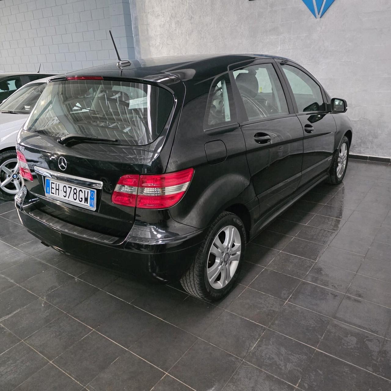Mercedes-benz B 180 NEOPATENTATI+PELLE