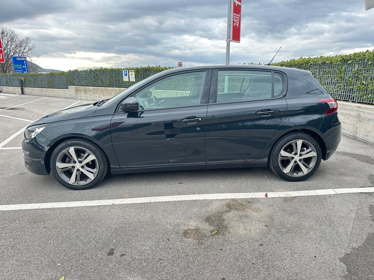 Peugeot 308 1.6 HDi