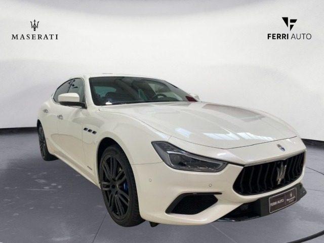 MASERATI Ghibli 2.0 330 CV 2WD MHEV Gransport