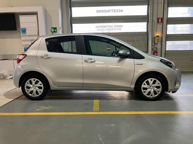 TOYOTA Yaris 1.5 Hybrid 5 porte Active