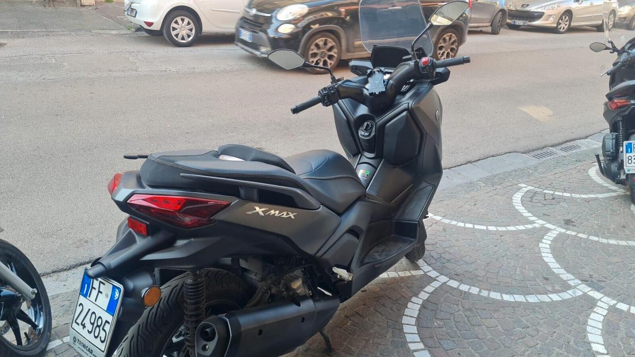 Yamaha X-Max 300 PARI A NUOVO