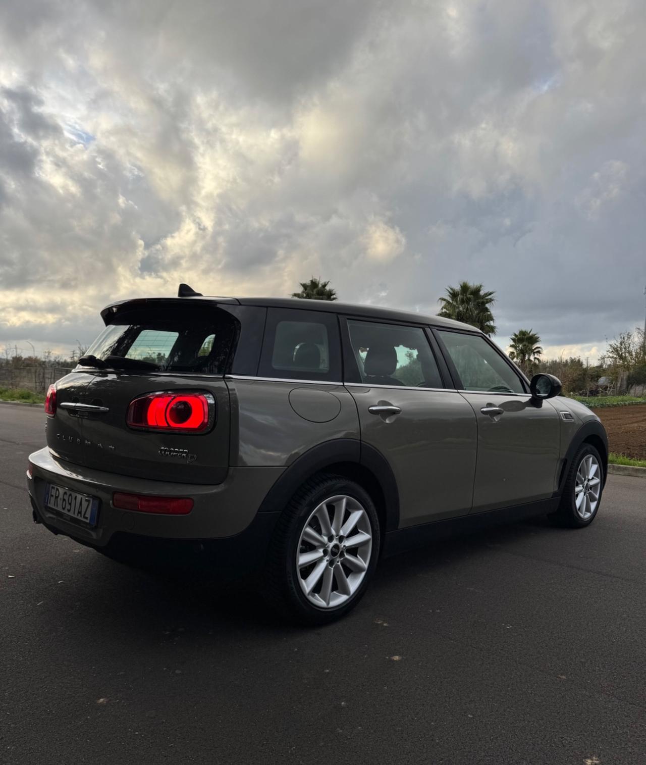 Mini Cooper D Clubman 2.0 Business Automatica Anno 2018