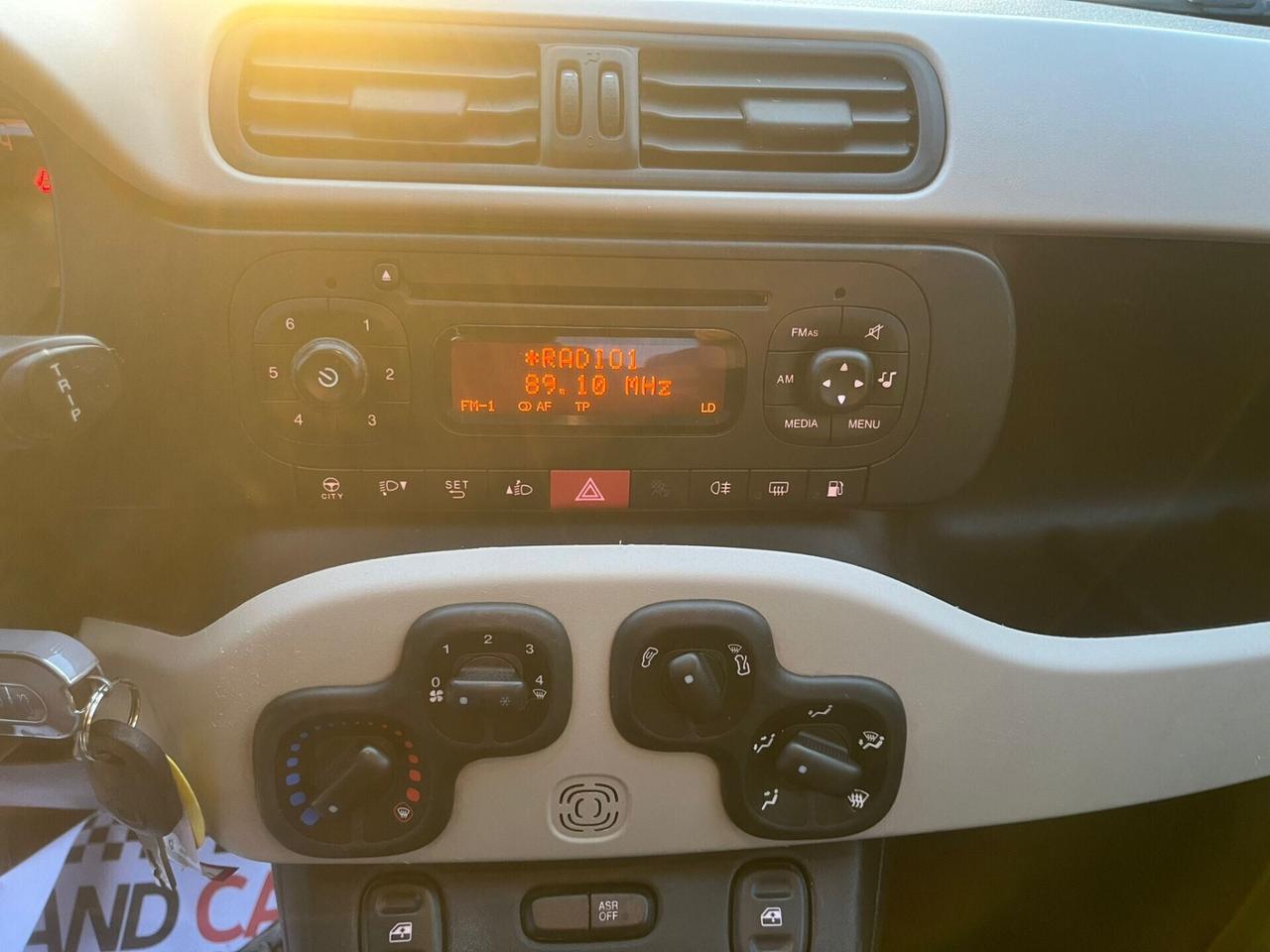 Fiat Panda 1.2 EasyPower Lounge Unipro 2015