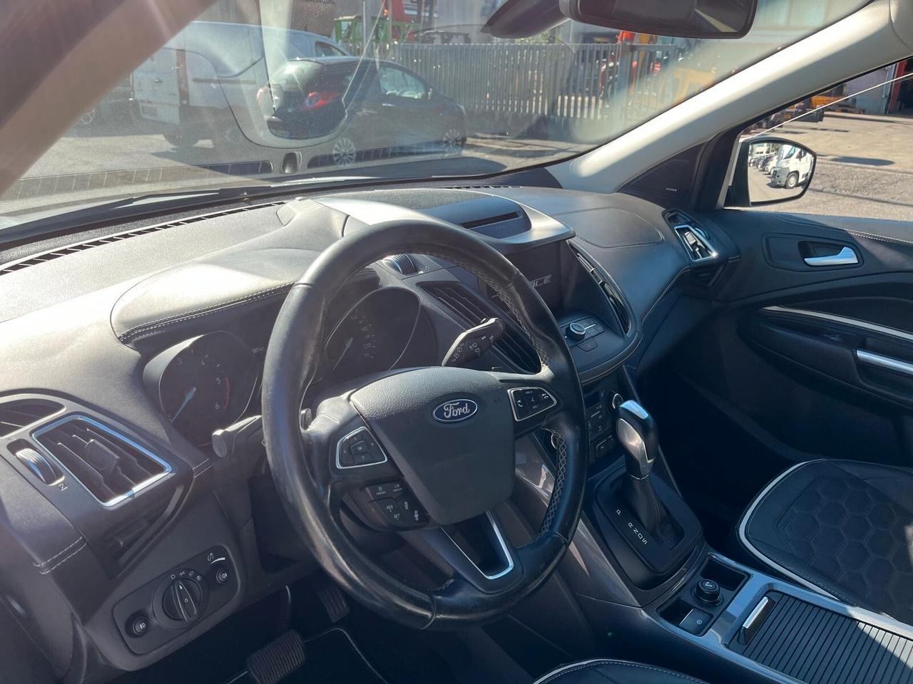 Ford Kuga 2.0 TDCI 150 CV S&S 4WD Titanium