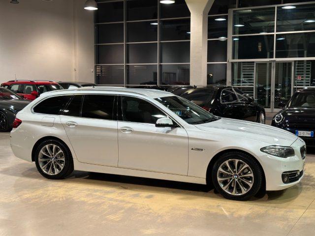 BMW 525 d xDrive Touring Luxury - 18" - Camera - Pelle
