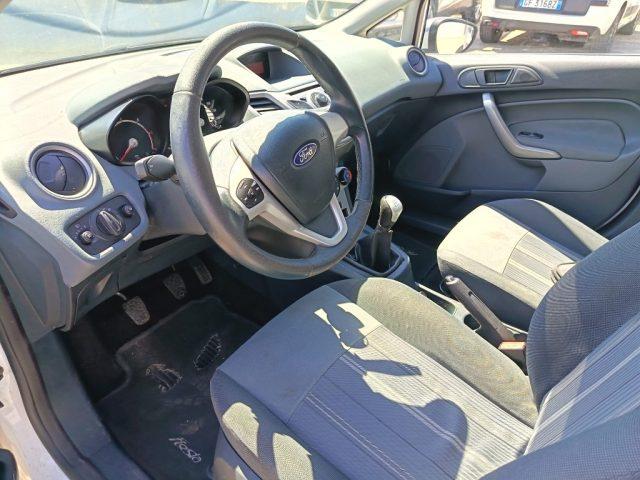 FORD Fiesta + 1.4 TDCi 68CV 5 porte