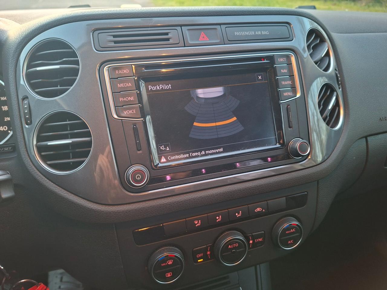 VOLKSWAGEN TIGUAN 2016 DIESEL EURO6B MODELLO CROSS