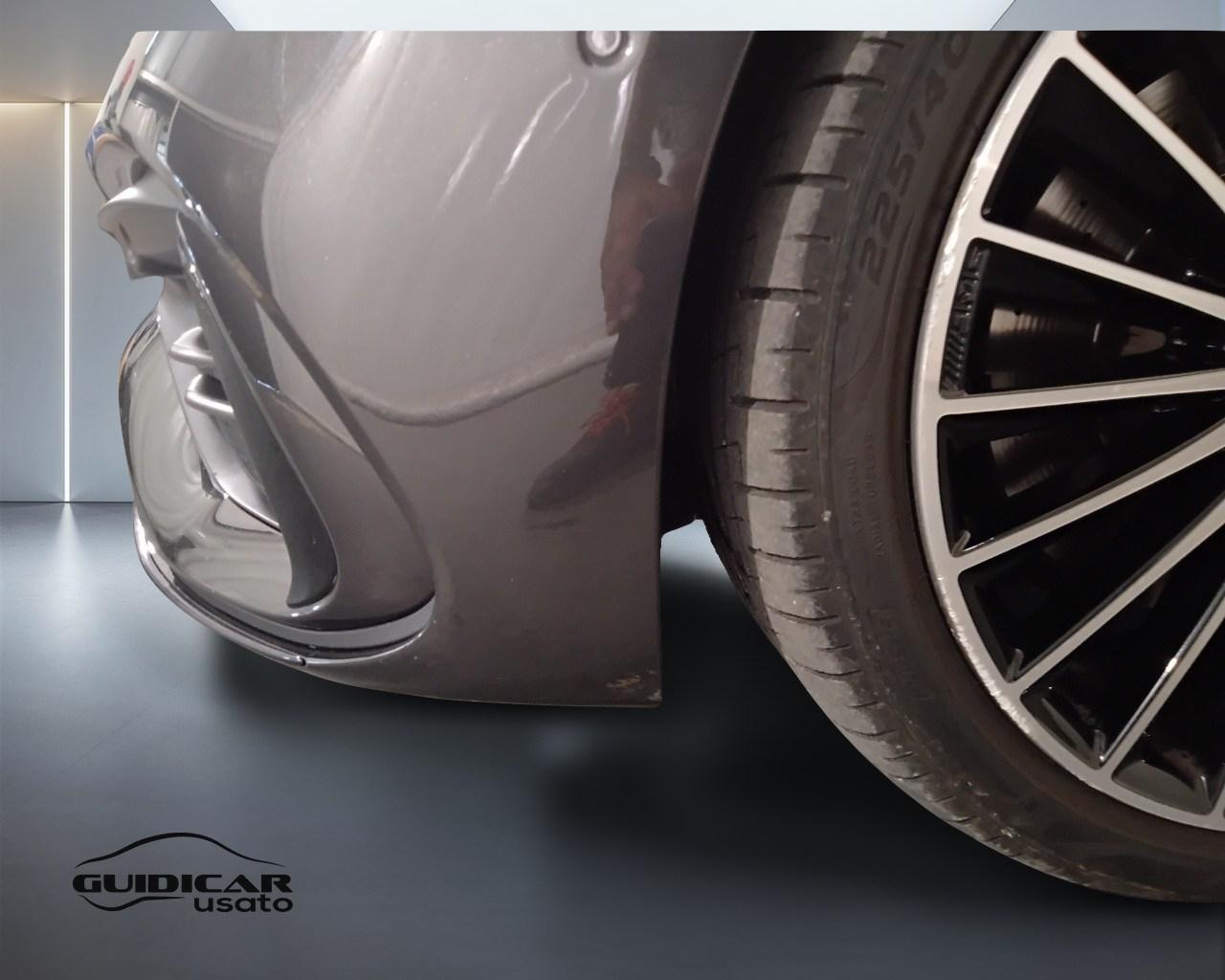 Mercedes-Benz Classe C-S206 SW 2021 - C SW 220 d mhev AMG Line Advanced 197cv auto