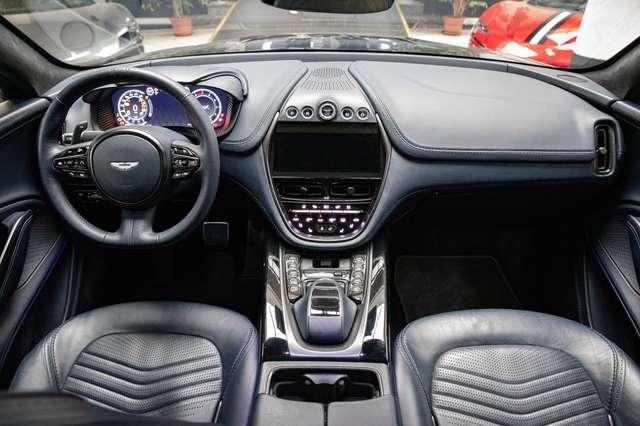 Aston Martin DBX TETTO PANORAMICO|AMBIENT LIGHT|VETRI OSCURATI