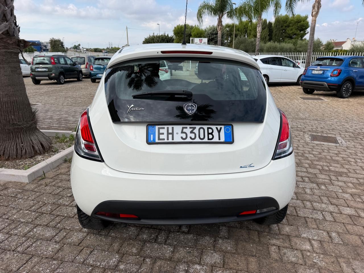 Lancia Ypsilon 1.2 69 CV 5 porte S&S Gold