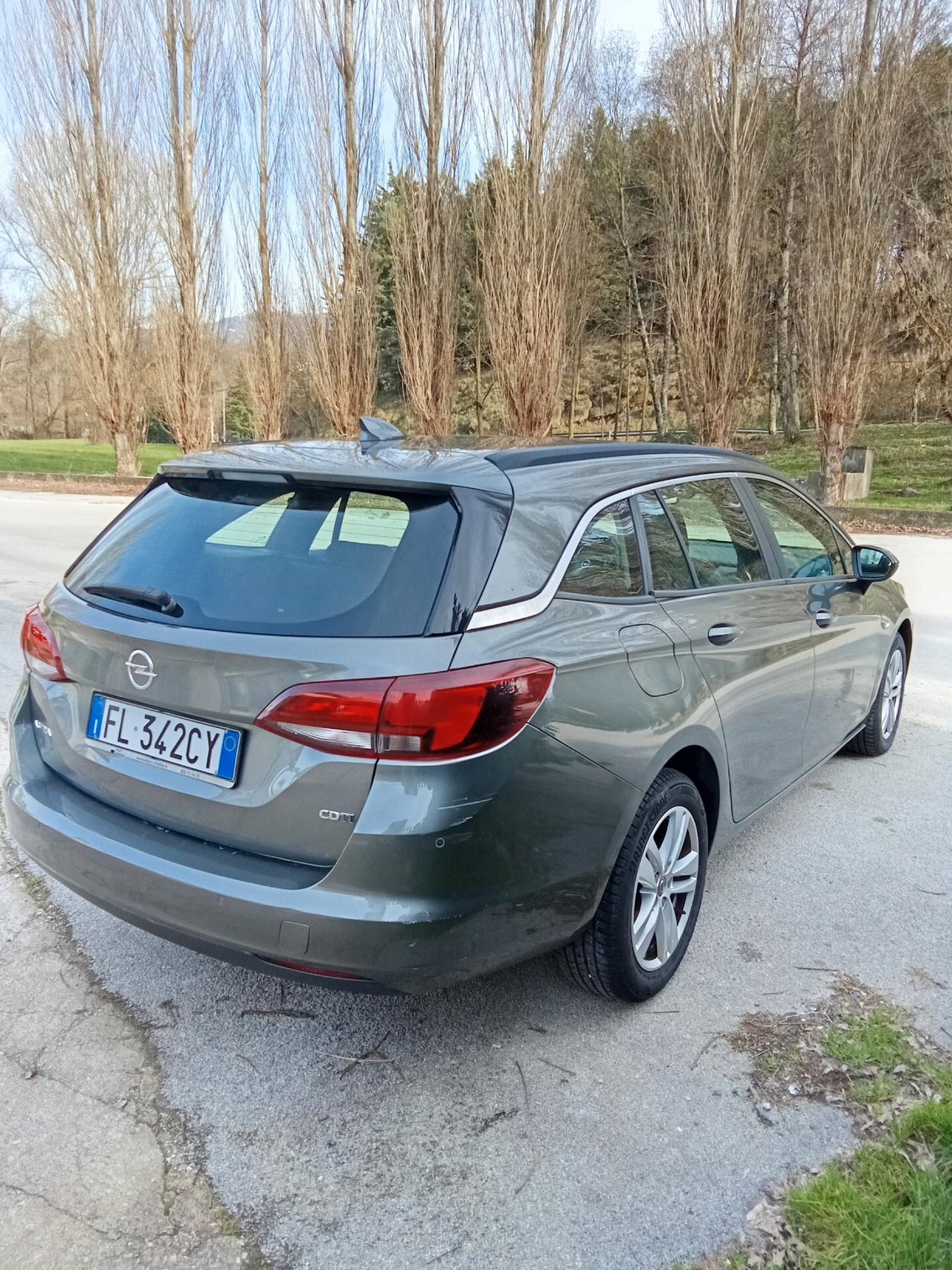 Opel Astra 1.6 CDTi 110CV SW fine 017