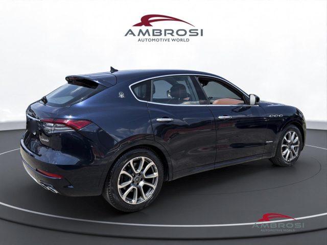 MASERATI Levante Levante V6 AWD Granlusso