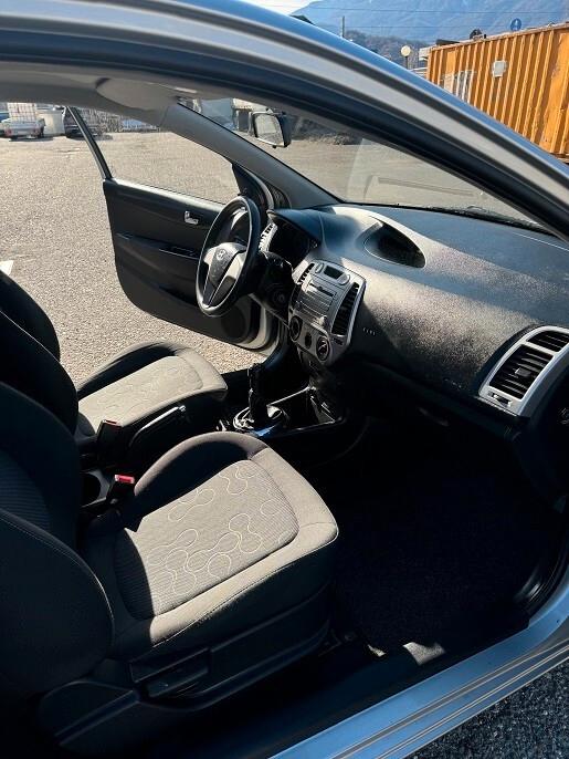Hyundai i20 1.2 3p. Sound Edition