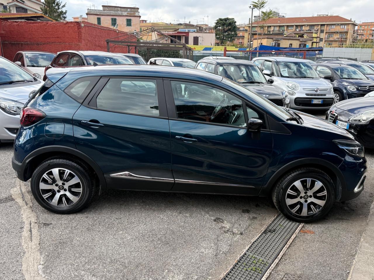 Captur 1.0 /unipro/rate/sport / unipro/ rate/ E6