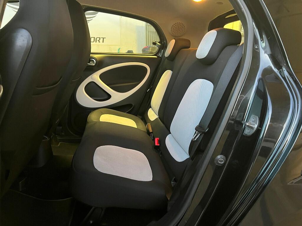 Smart Forfour Passion 1.0 71CV soli 56.000KM