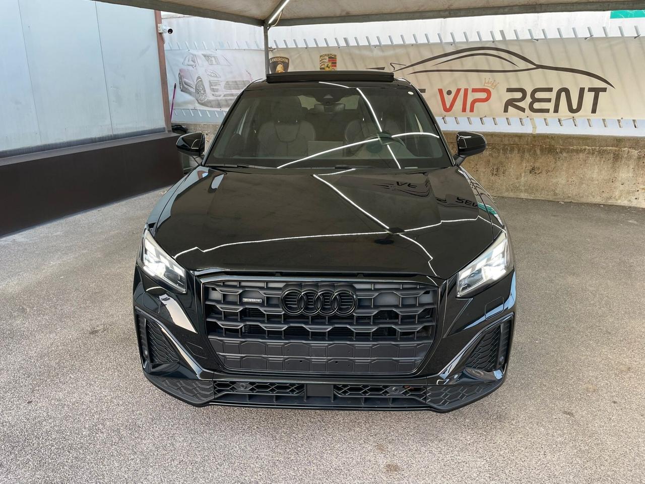 Audi Q2 35 TDI quattro S tronic Identity Black