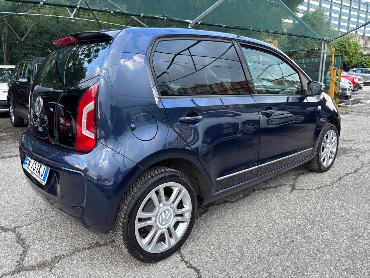 Volkswagen up! 1.0 5p. highline METANO OK NEOPATENTATI