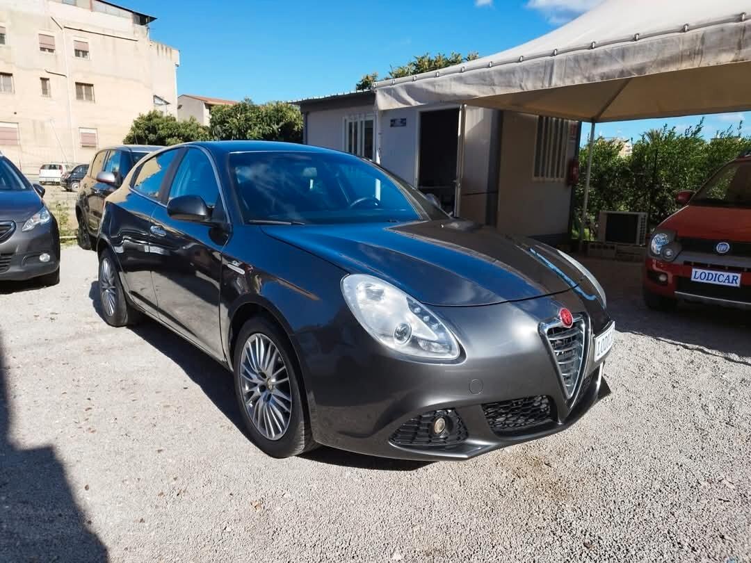 Alfa Romeo Giulietta 1.6 JTDm-2 105 CV Exclusive
