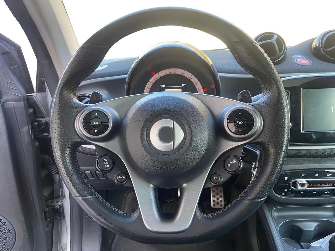 Smart ForTwo 70 1.0 twinamic Superpassion Perfetta