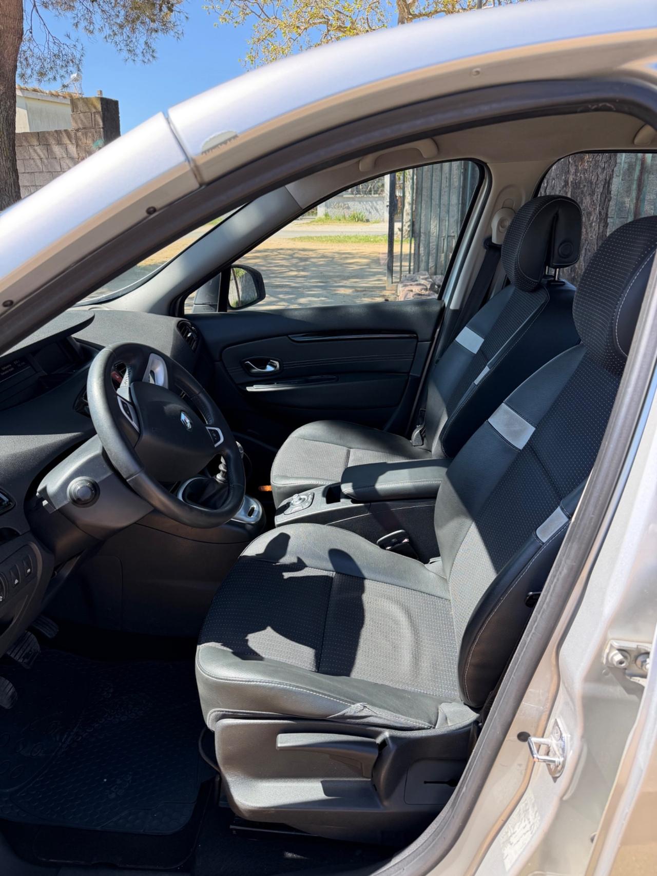 Renault Scenic Scénic XMod 1.6 dCi 130CV Start&Stop Bose