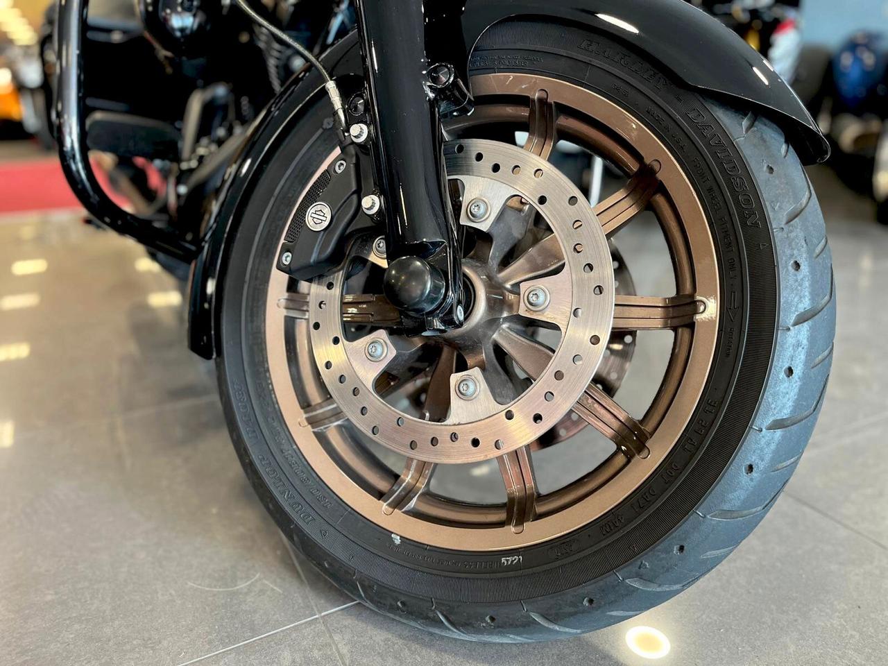 Harley-davidson FLHR Road King Special