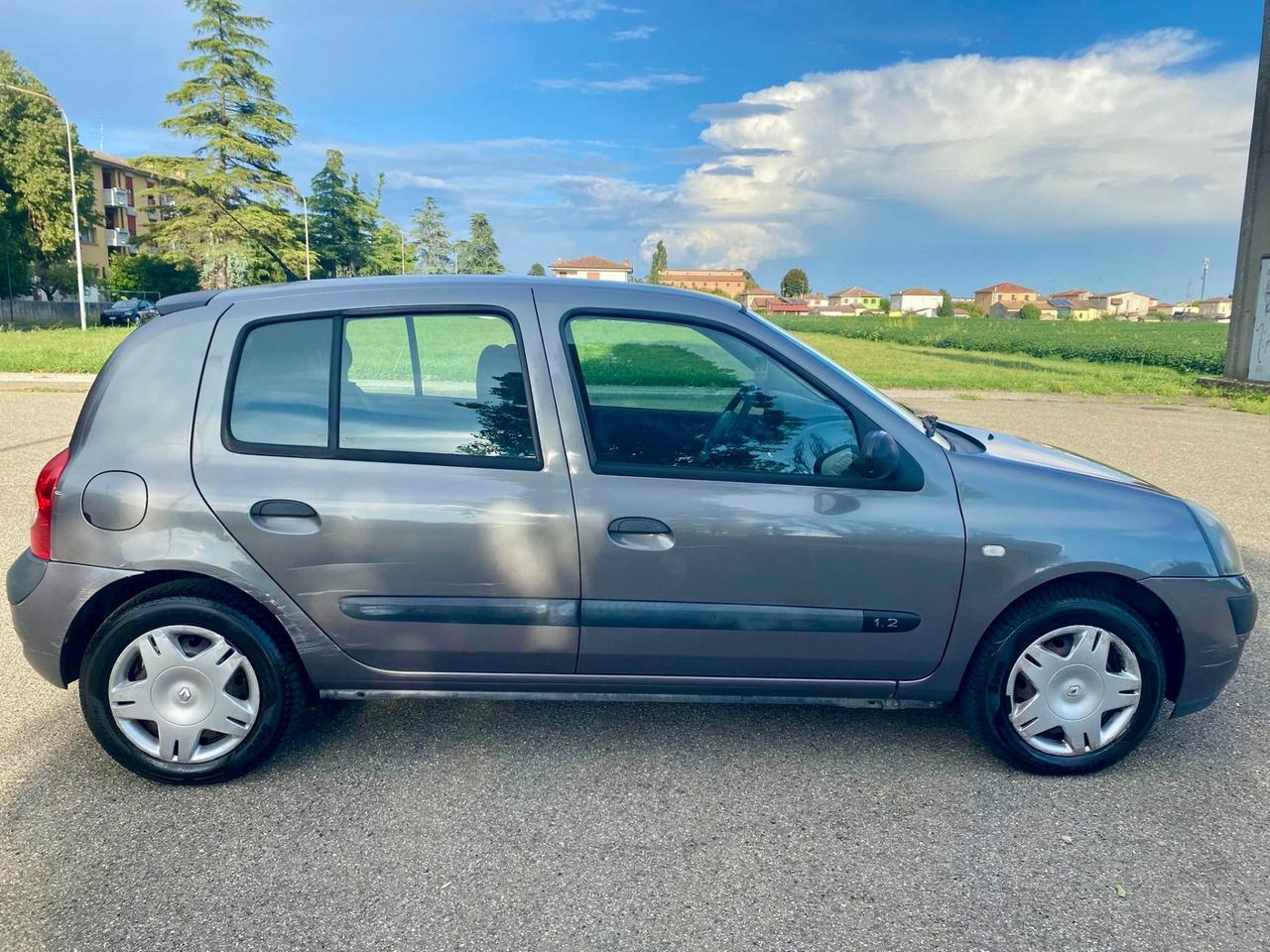 Renault Clio 1.2 cat 5 porte Symbol