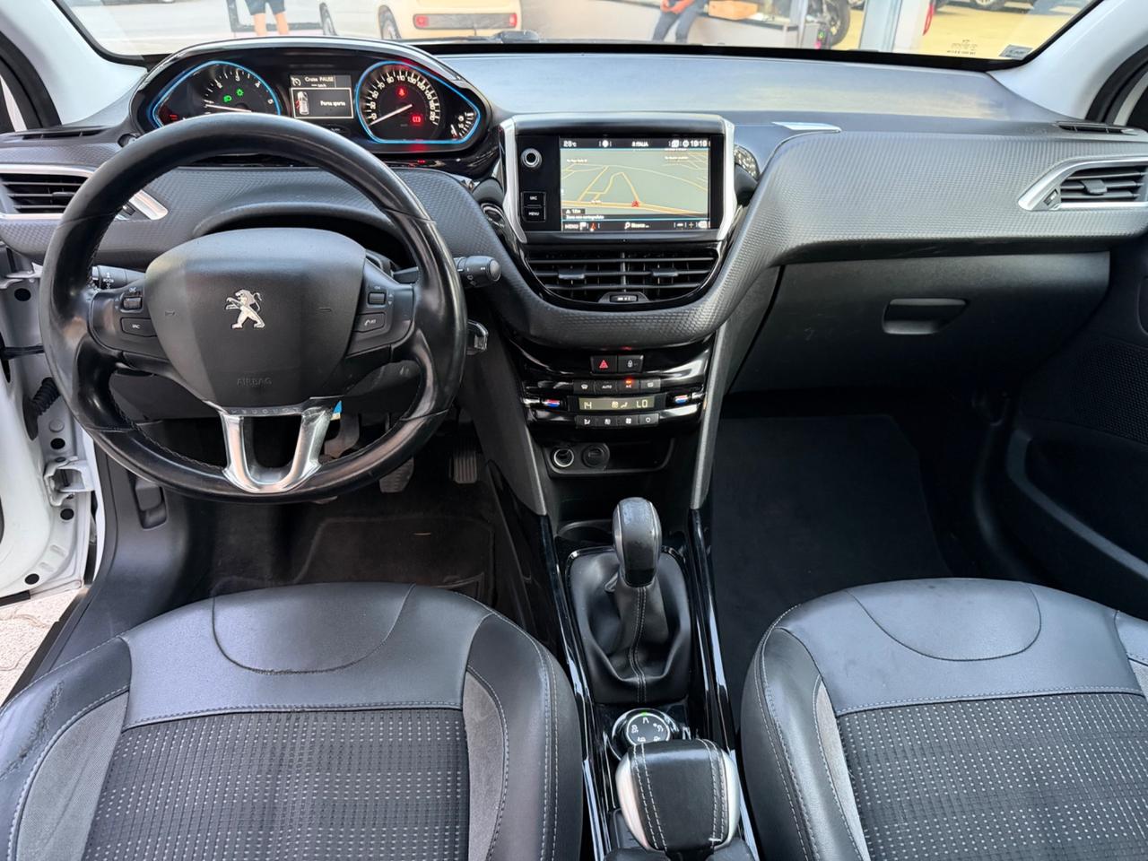 Peugeot 2008 BlueHDi 100 S&S Allure 2020