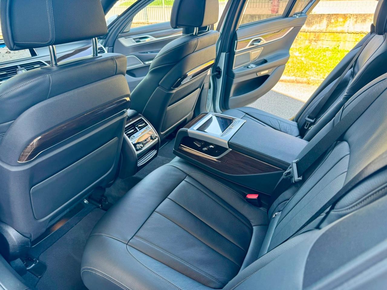 Bmw 740e Eccelsa 65.000km perfetta in tutto full optional