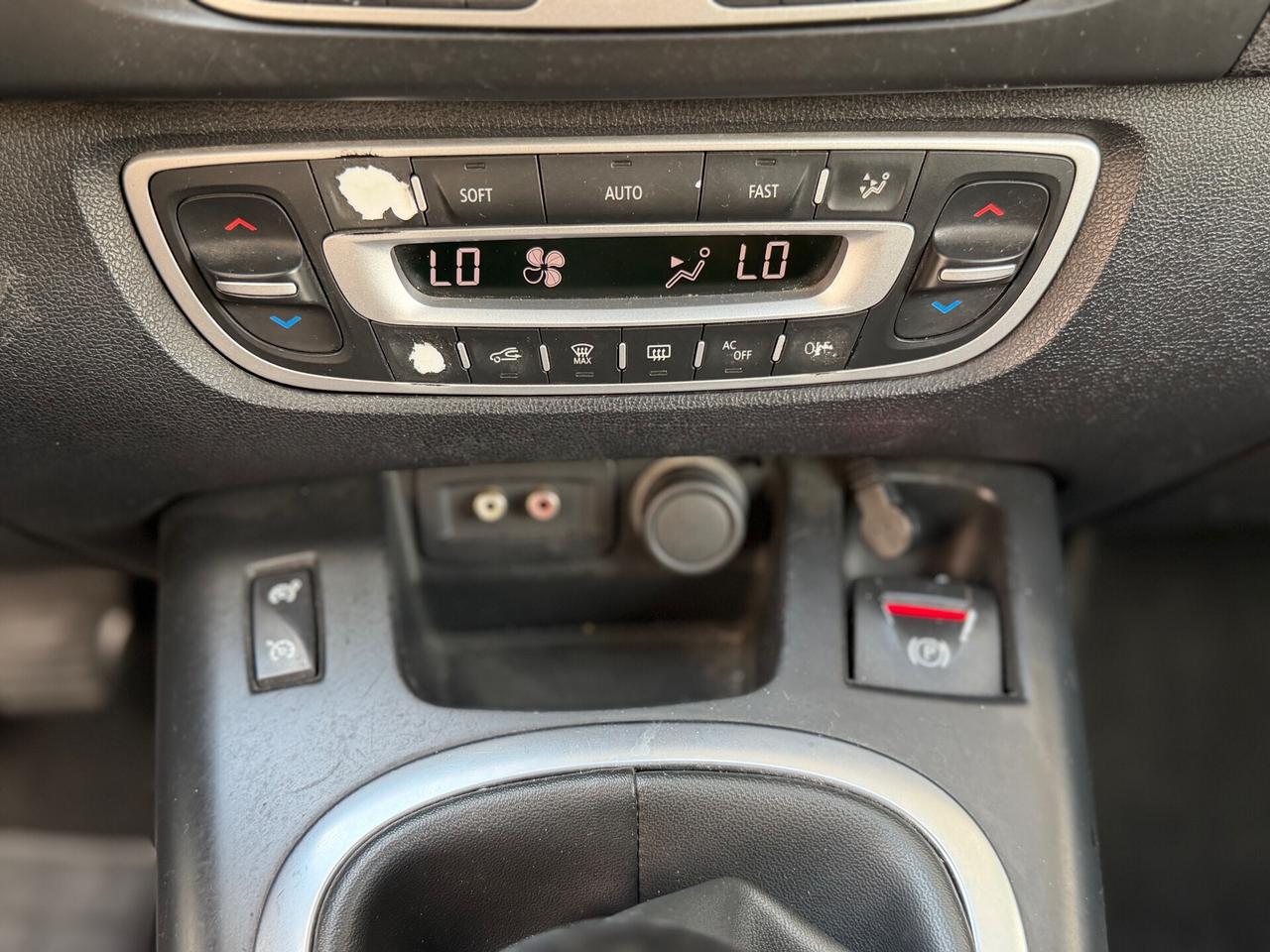 Renault Scenic Scénic X-Mod 1.5 dCi 110CV Luxe