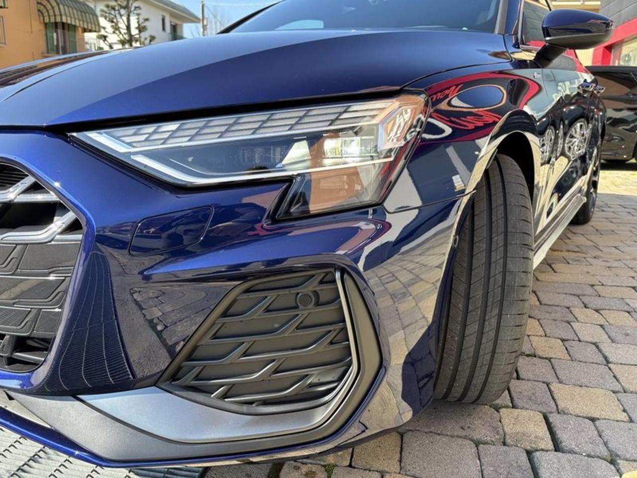 Audi A3 SPB TFSI 110 kW S tronic S line edition MATRIX