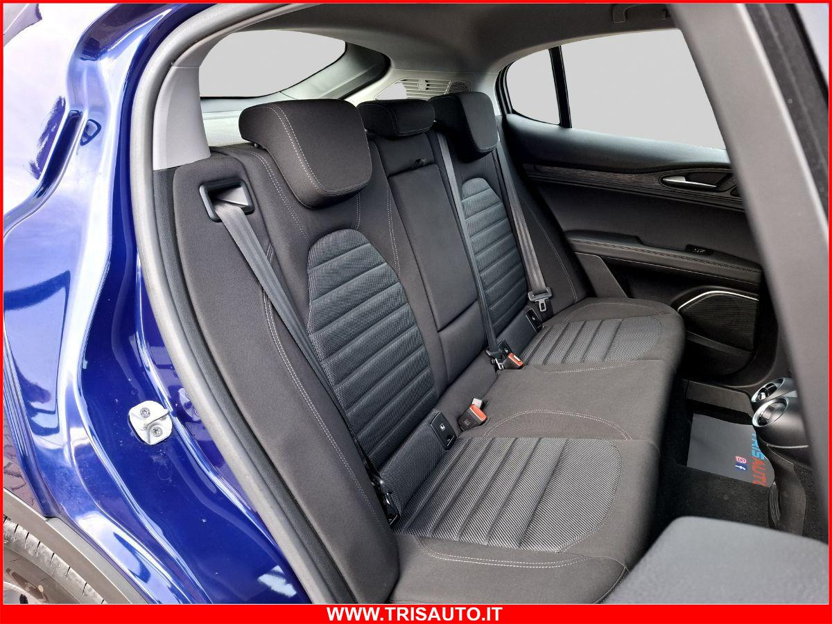 ALFA ROMEO Stelvio 2.2 TD At8 Ti Q4 Business (FARI XENON+NAVI)