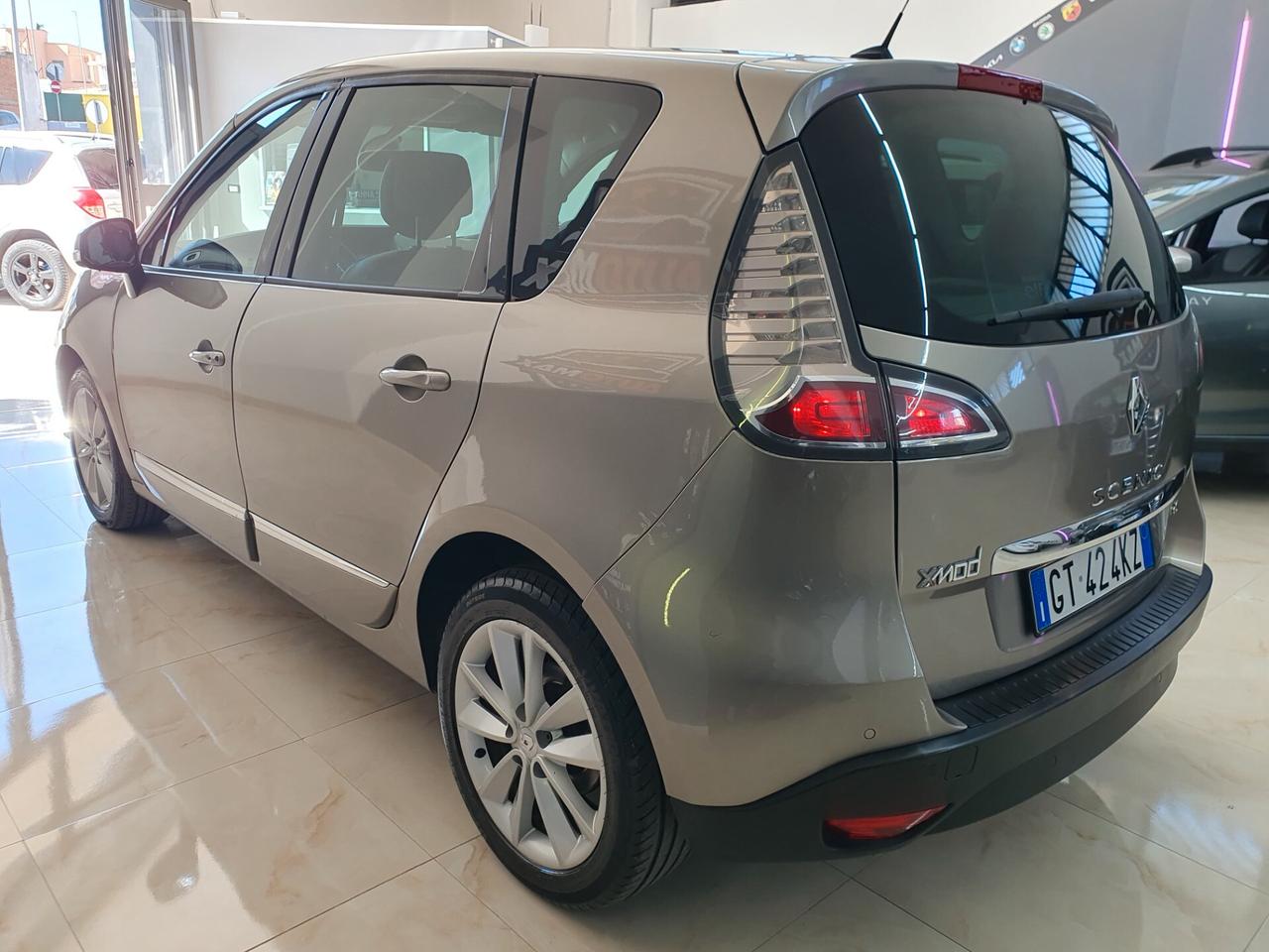 Renault Scénic XMod 1.5 dCi 110CV Live 2012