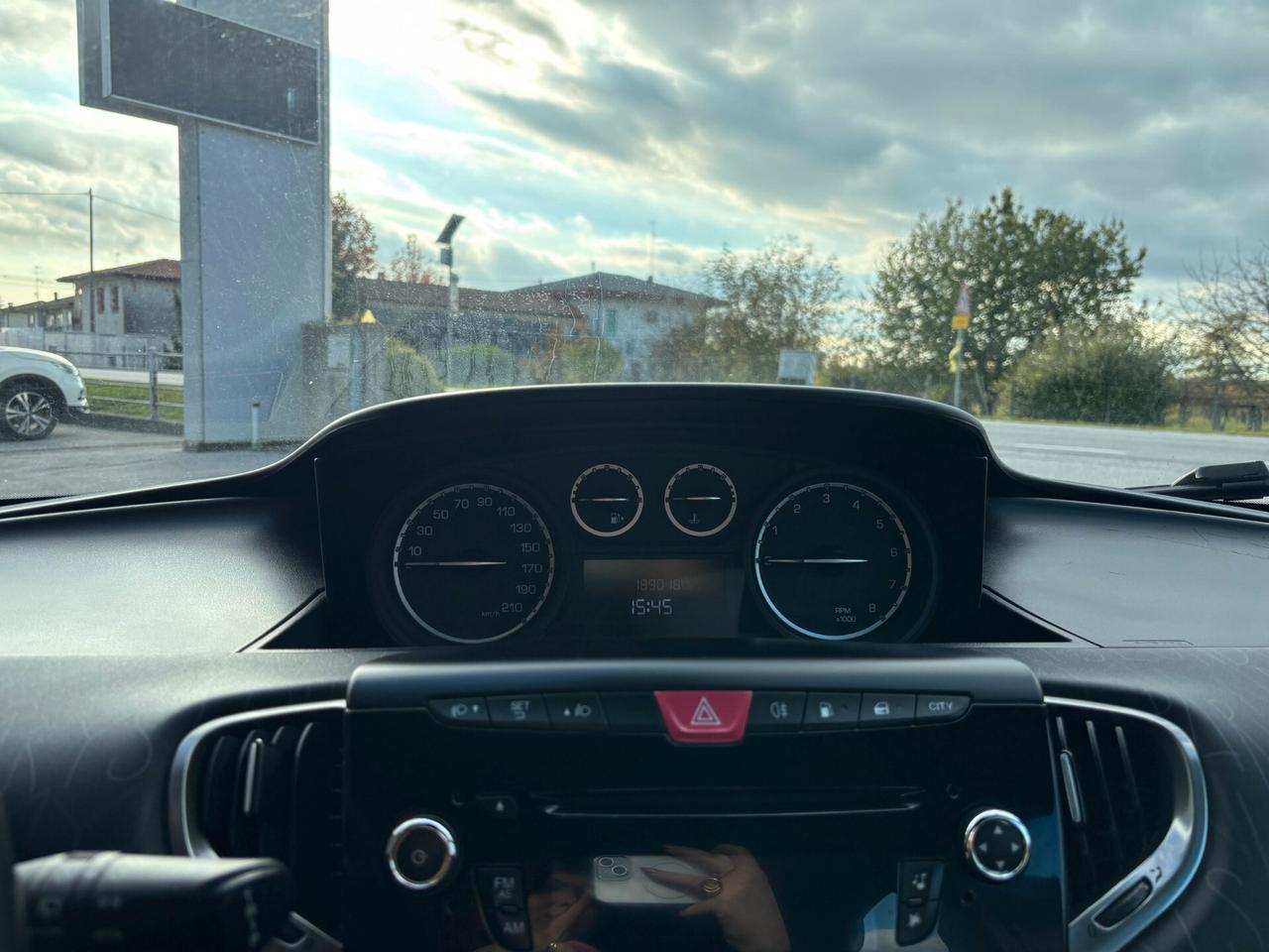 Lancia Ypsilon 1.2 GPL Neopatentati