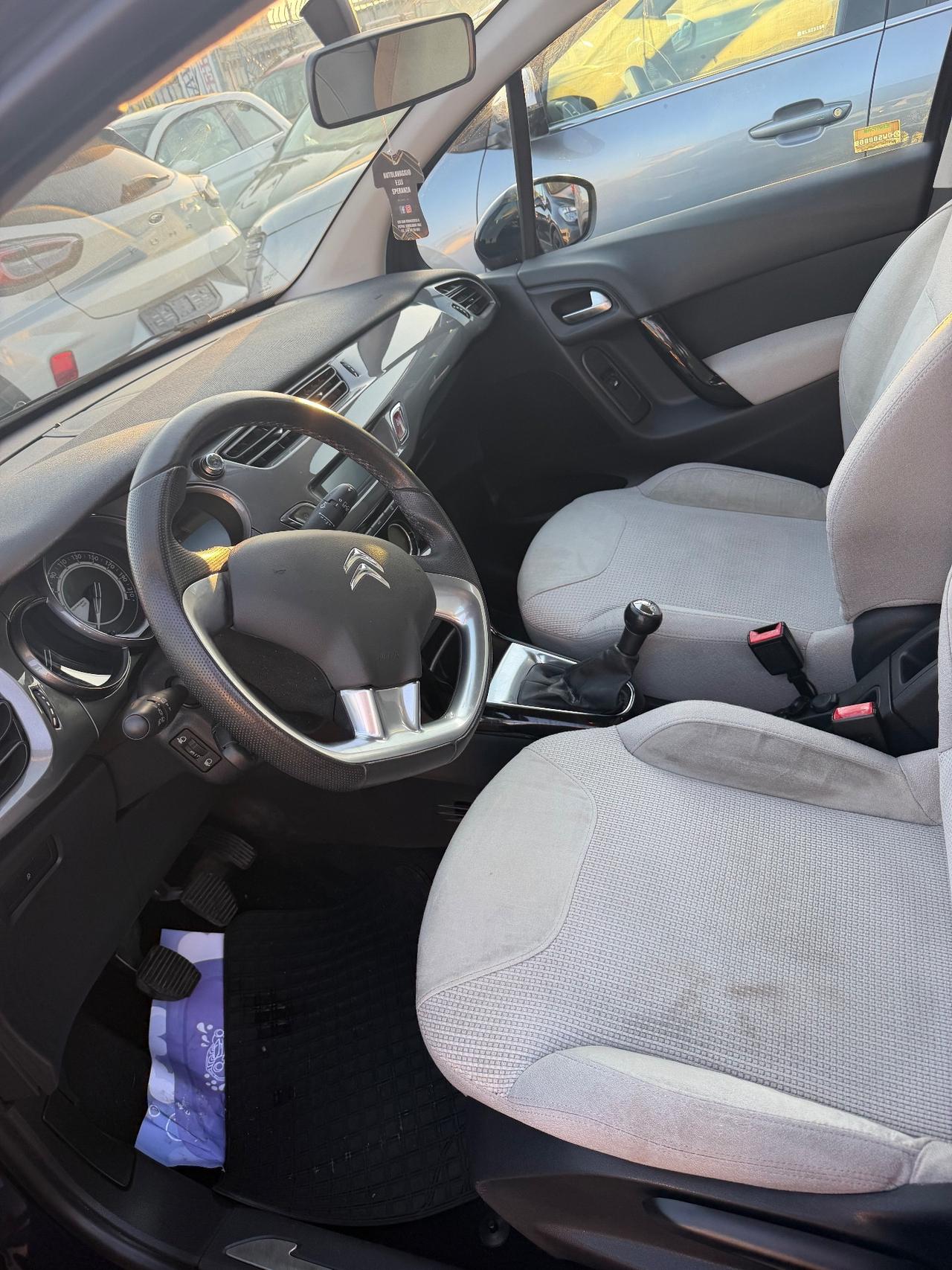 Citroen C3 PureTech 82 Exclusive