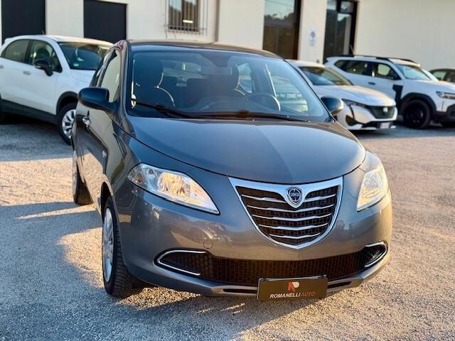 Lancia Ypsilon 1.2 69 CV 5 porte S&S Gold