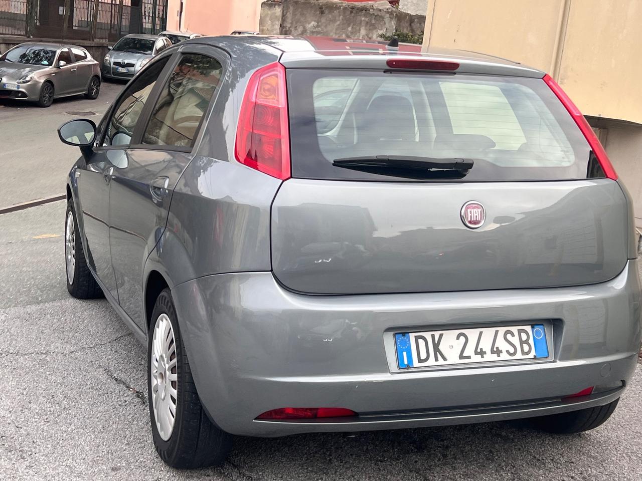 Fiat grande Punto 1.3 MJT 16V 5 porte con soli 70.000km