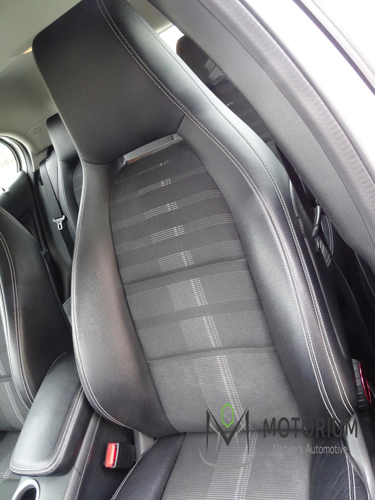 Mercedes-Benz GLA 180 Sport PACCHETTO AMG SPECIAL EDITION