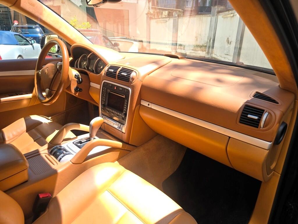 Porsche Cayenne 4.5 cat Turbo S BOOK SERVICE/ASI/CRS