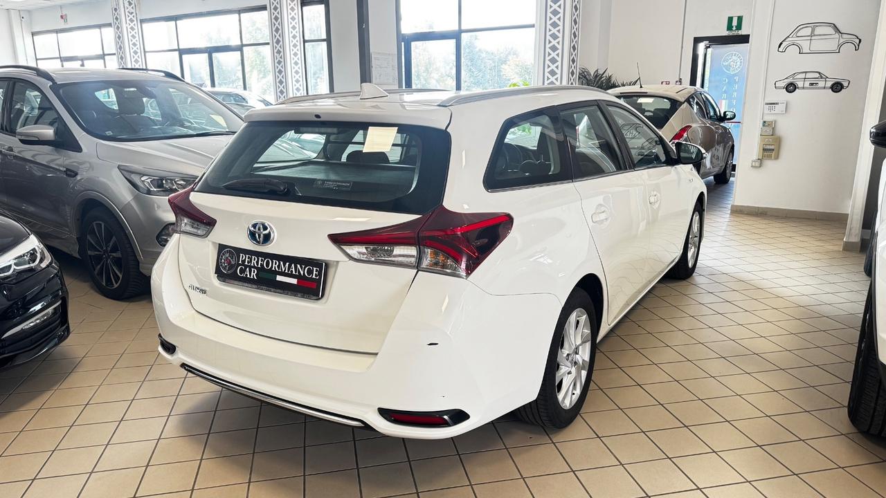 Toyota Auris Touring Sports 1.8 Hybrid Lounge