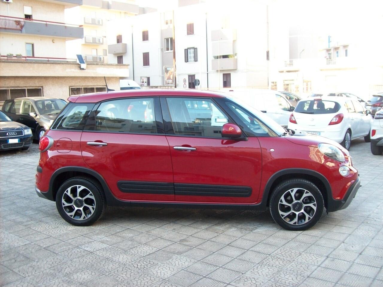 Fiat 500L Cross Mirror 1.3 Multijet 95CV Connect "N1"