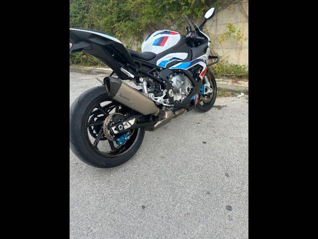 BMW M 1000 RR -