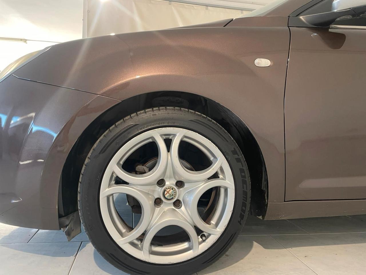 Alfa Romeo MiTo 1.4 T 105CV GPL NEOPATENTATI