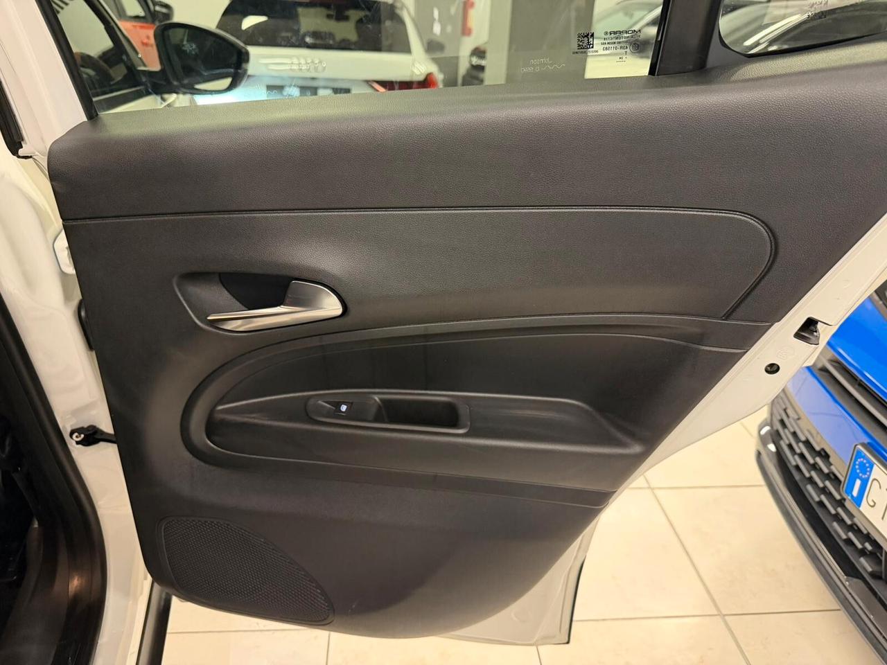 Jeep Avenger 1.2 Turbo 100 CV Altitude 220 AL MESE