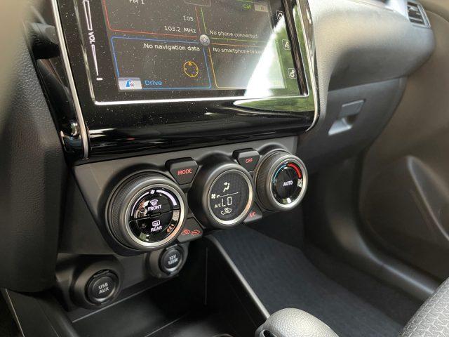 SUZUKI Swift 1.2 83CV CVT AUTOMATICA HYBRID TOP KM-0 NAVIGATORE