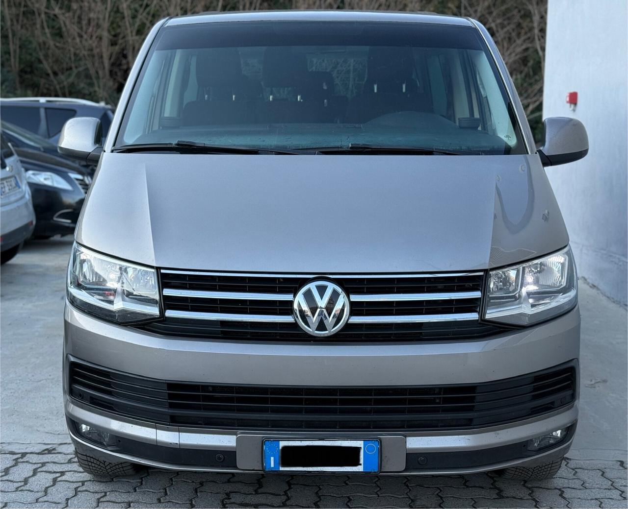 Volkswagen Caravelle 2.0 TDI 150CV DSG 9 posti